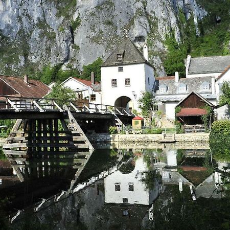 Pension Holzapfel Hotell Essing Exteriör bild